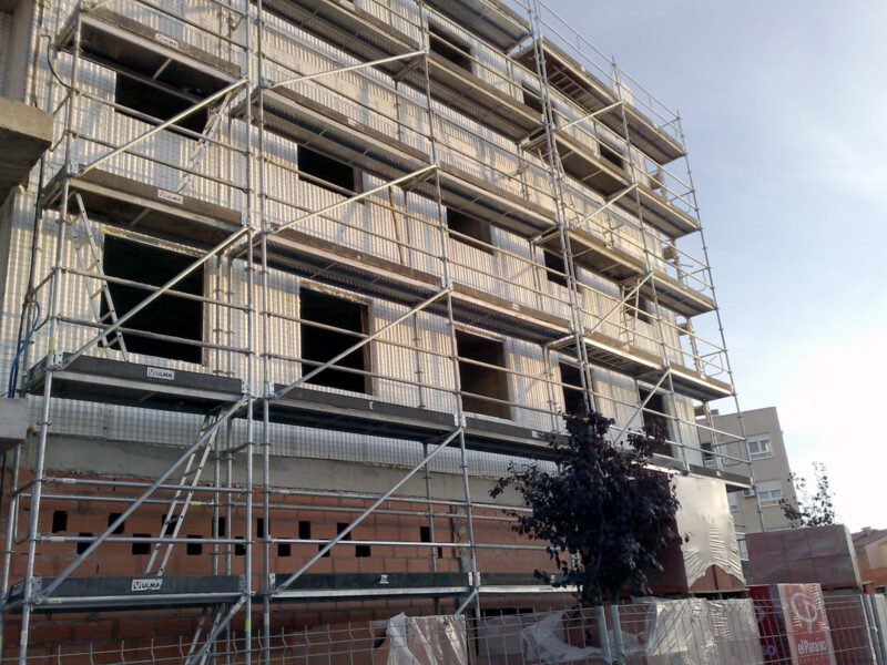 Fachada con panel Baupanel® System en Cáceres