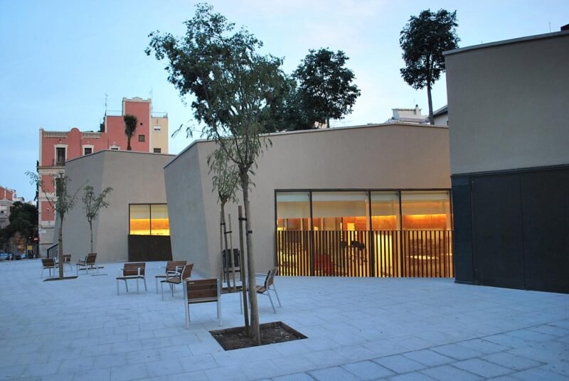 Rehabilitation with SATE panels in Barcelona