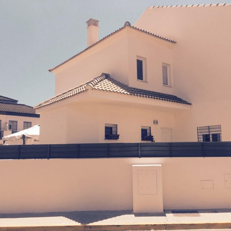 72 social homes townhouses in Seville, Spain