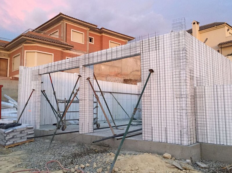 Vivienda construida con sistema de construcción Baupanel, en Calarreona, Murcia