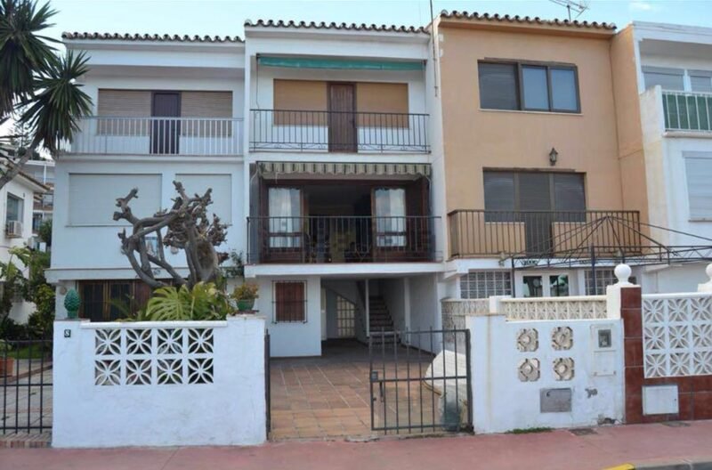 Aislamiento SATE, exterior vivienda en Rincón de la Victoria, Málaga
