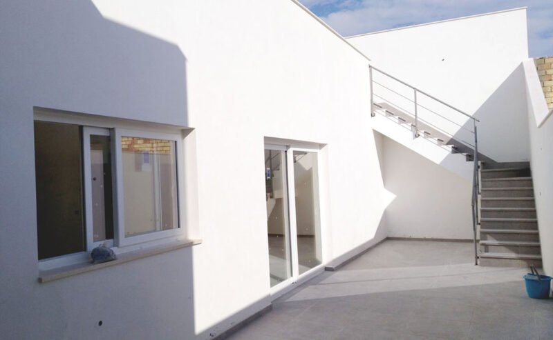 14 Villanueva de Algaidas, construcción nueva de casa unifamiliar con paneles estructurales Baupanel