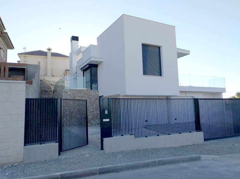 Vivienda construida con sistema de construcción Baupanel, en Calarreona, Murcia