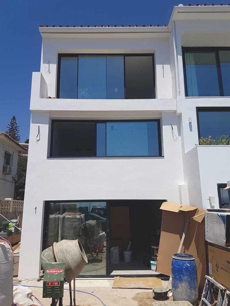 3 Revestimiento sate de estructura en vivienda unifamiliar en Rincón de la Victoria, Málaga.