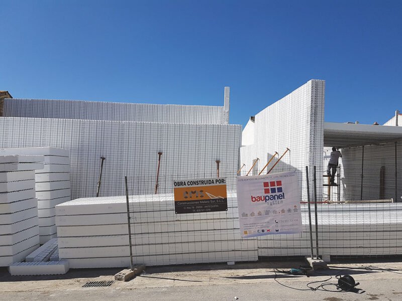 4 Villanueva de Algaidas, construcción nueva de casa unifamiliar con paneles estructurales Baupanel