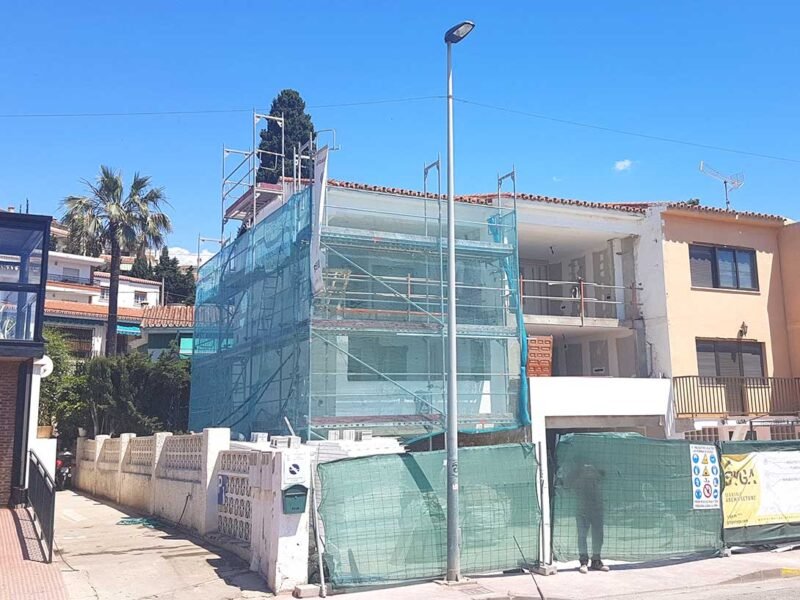 5 Revestimiento sate de estructura en vivienda unifamiliar en Rincón de la Victoria, Málaga. BauSATEi