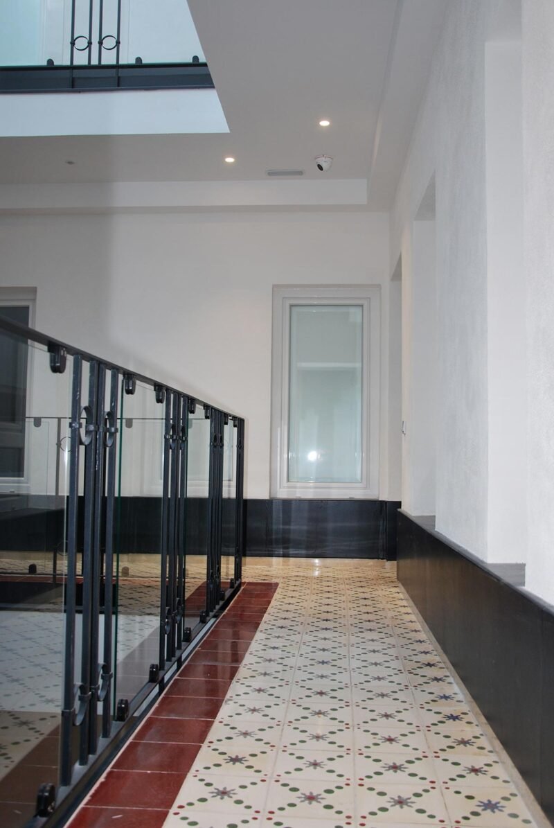 Structural Rehabilitation in Building, Seville