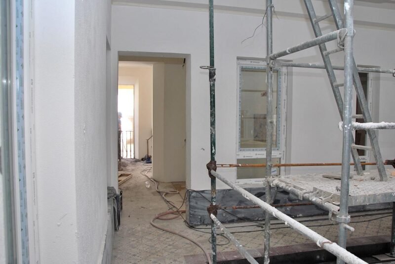 Structural Rehabilitation in Building, Seville