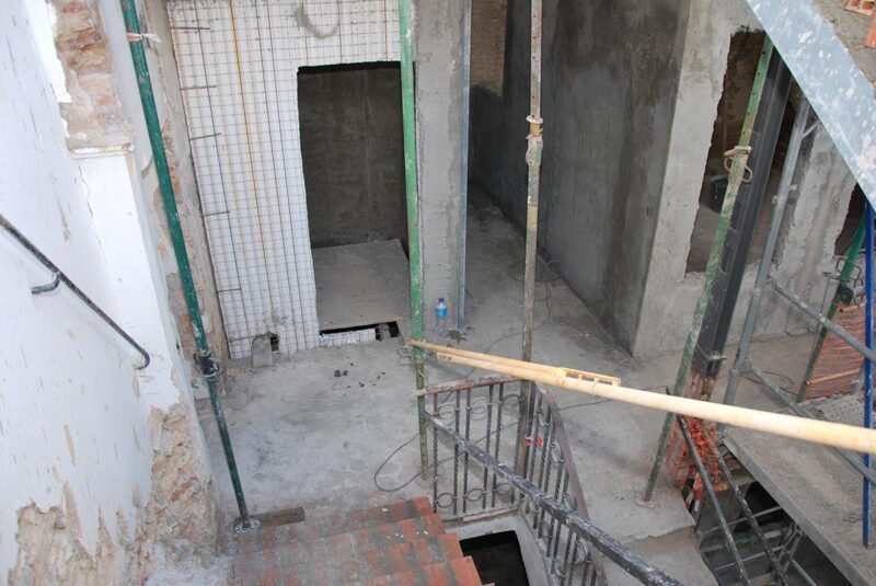 Structural Rehabilitation in Building, Seville