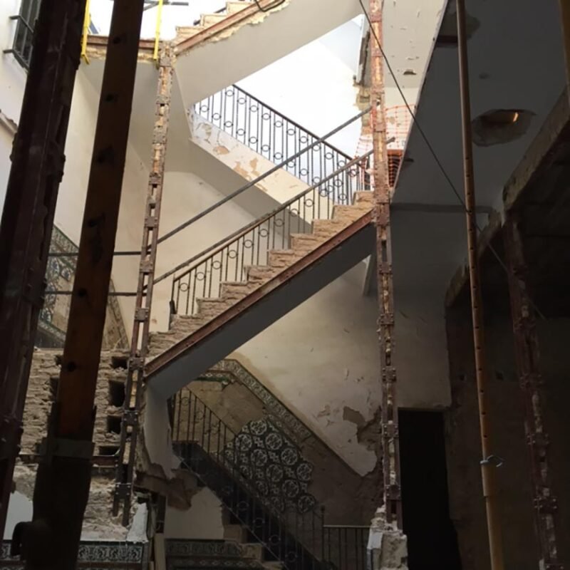 Structural Rehabilitation in Building, Seville