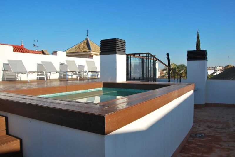 Structural Rehabilitation in Building, Seville