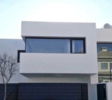 3 Adosados en Rota, Cádiz, sistema constructivo Baupanel System