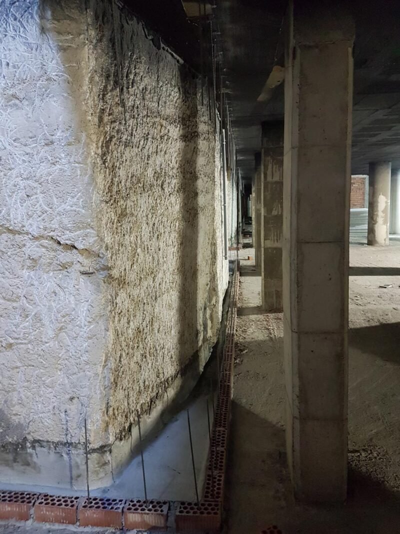 Use of SATE for cavity wall thermal enclosing in hotel, Estepona, Málaga