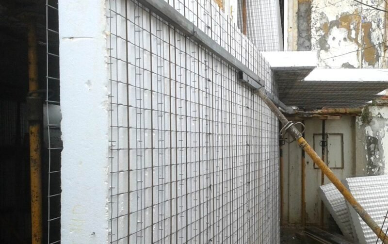 Rehabilitation of housing in Portugal, Ericeira - Ecobuild