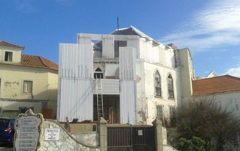 Rehabilitation of housing in Portugal, Ericeira - Ecobuild