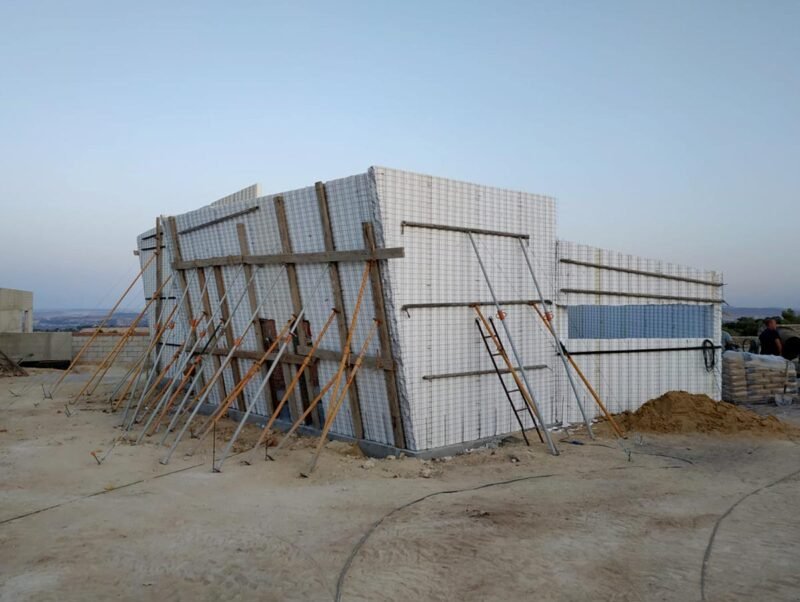 Construcción de apartamentos turísticos en Cádiz