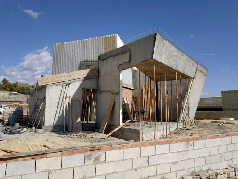 Construcción de apartamentos turísticos en Cádiz