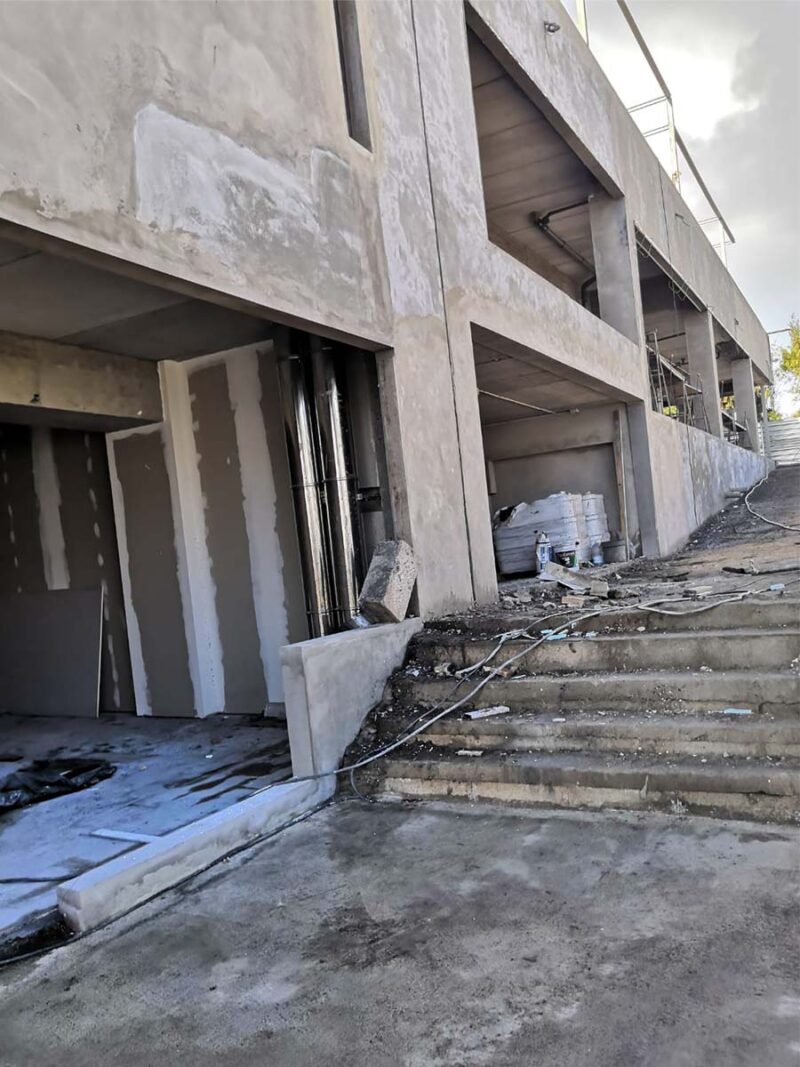 Construcción de Centro Comercial Bahia Viento