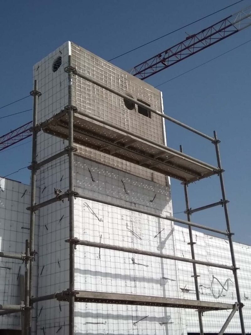 Construcción de Centro Comercial Bahia Viento