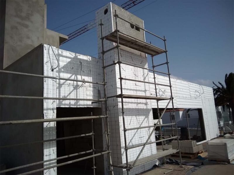 Construcción de Centro Comercial Bahia Viento