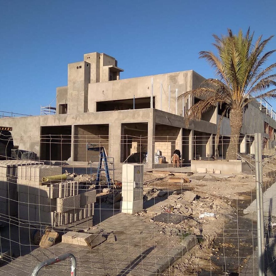 Construcción de Centro Comercial Bahia Viento