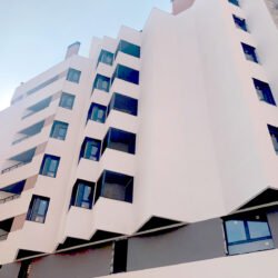 Cerramiento y Petos en Edificio de 55 viviendas en Jaén