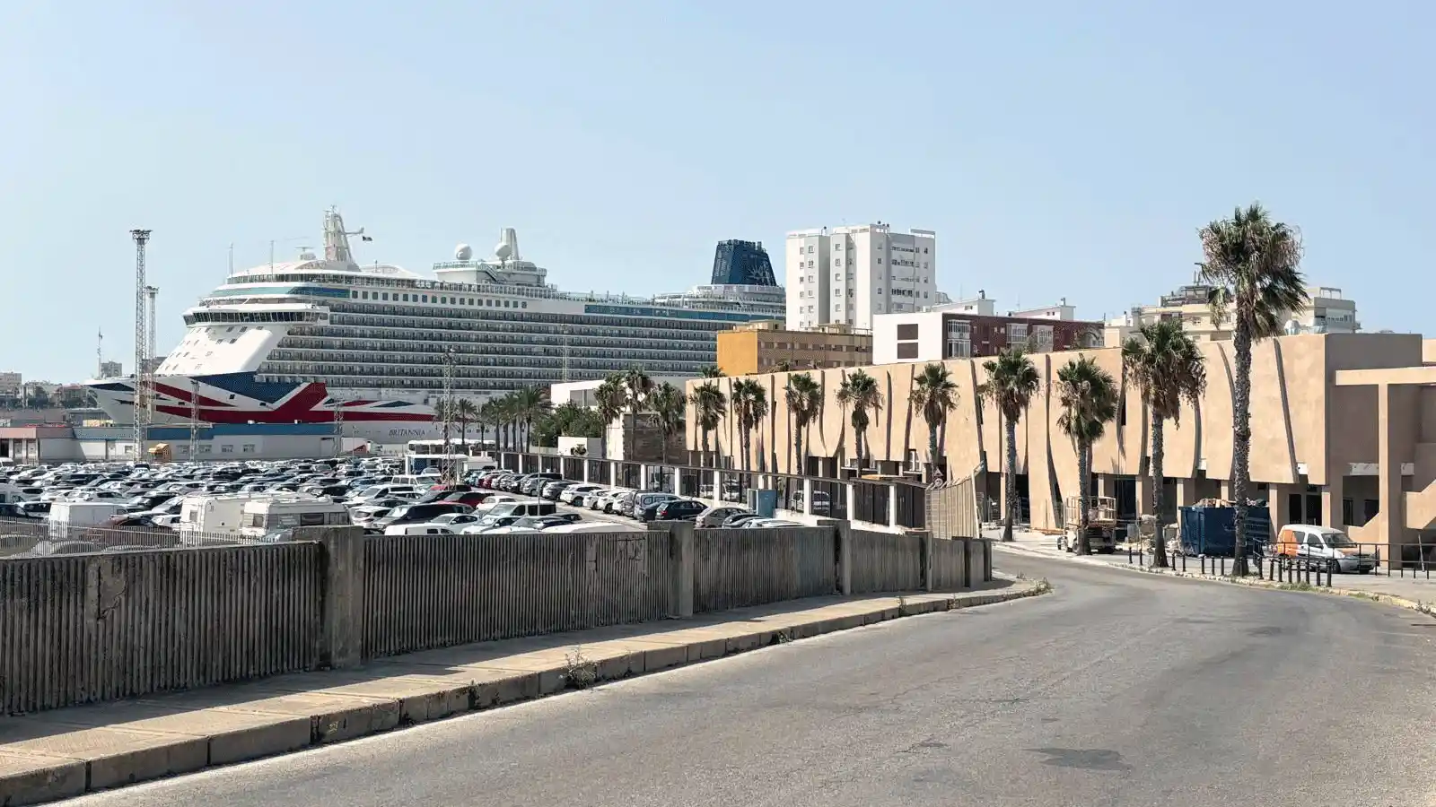 Fachada de Edificio Calachica Sunset Bar